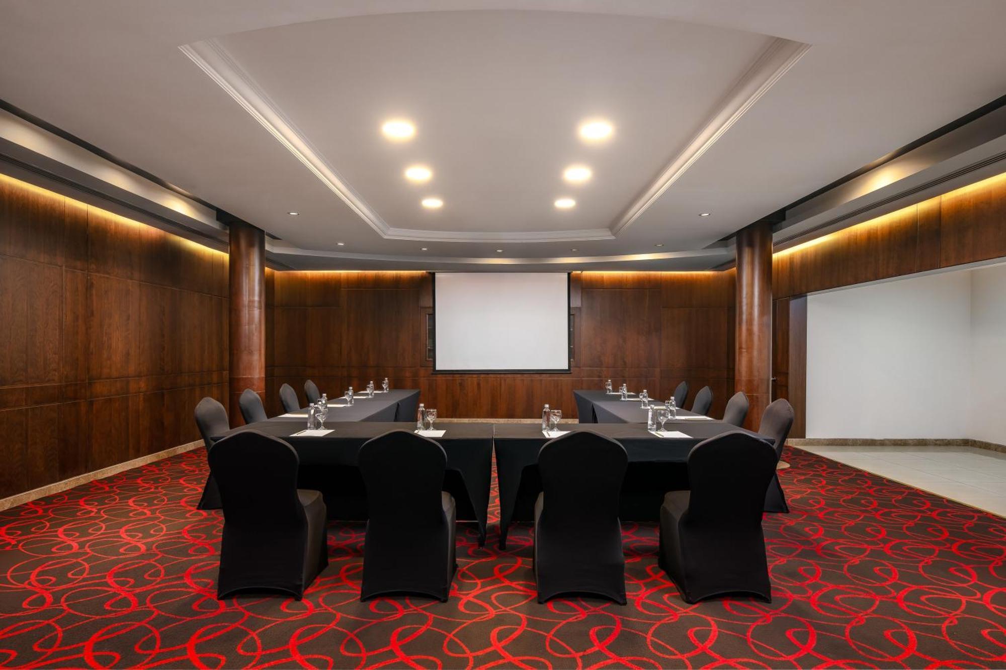 Carlton Al Moaibed Hotel Dammam Eksteriør bilde Meeting room
