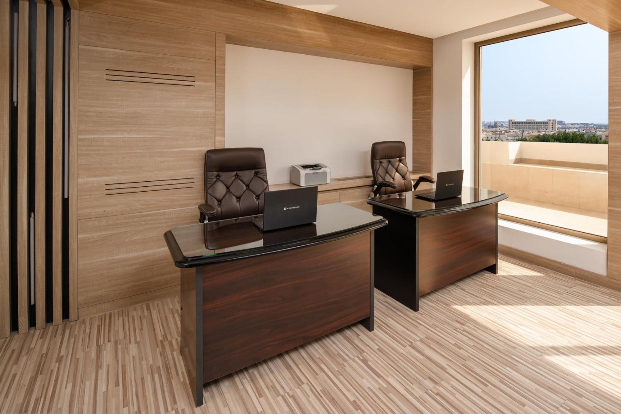 Carlton Al Moaibed Hotel Dammam Eksteriør bilde Office interior design